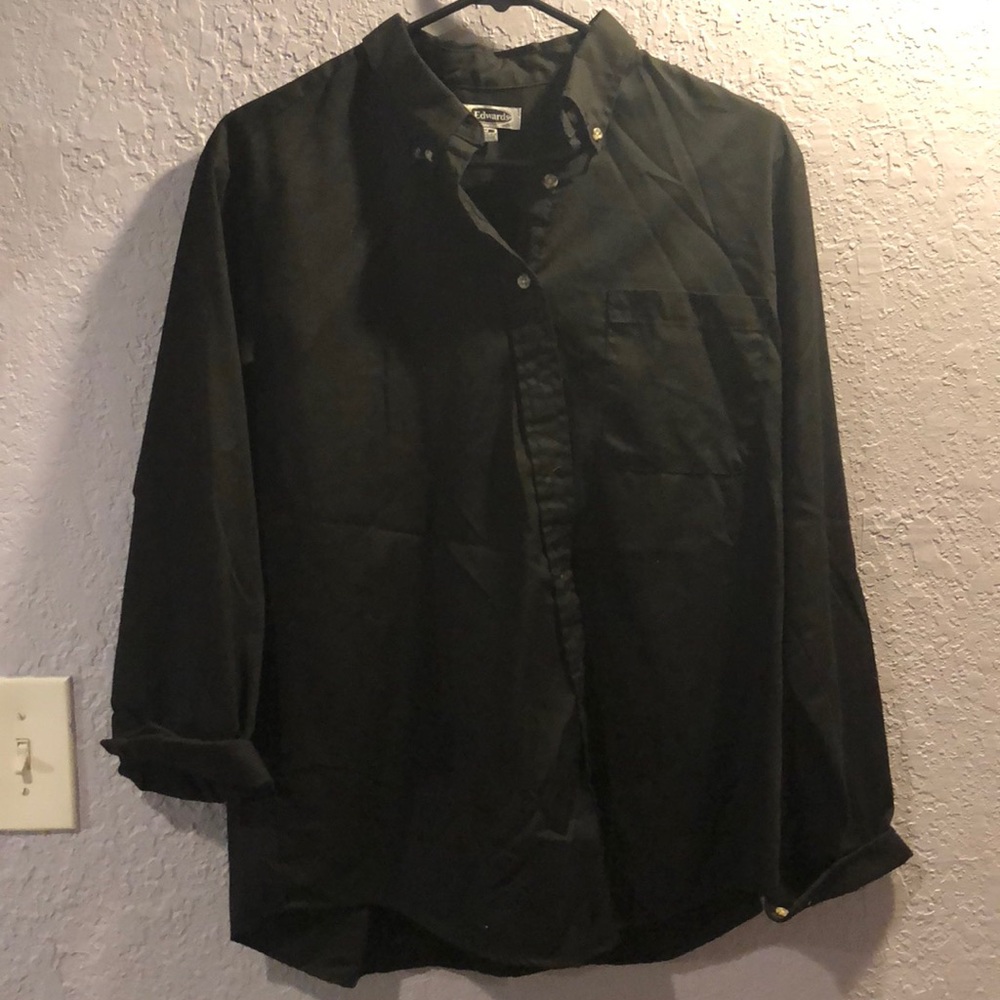 Black waitstaff work shirt